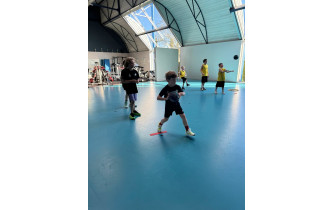 Atelier dans la salle d'activités